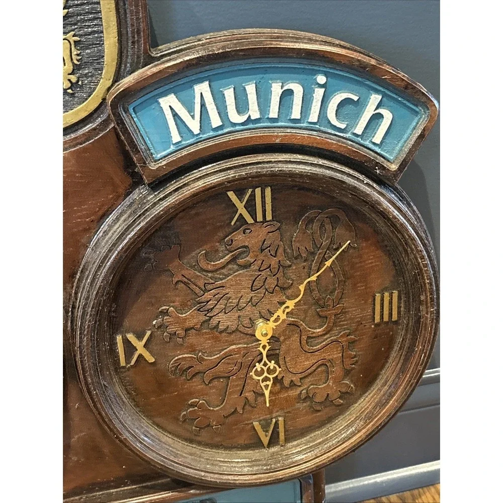 Vintage Lowenbrau Lion Dual Clock USA Munich